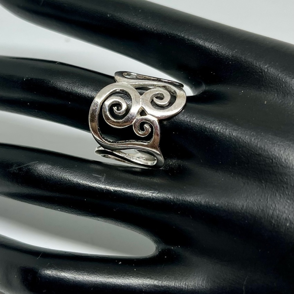 925 Sterling Freeform Swirl Ring